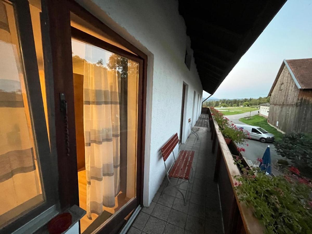 Landgasthof Blasini - Pfahlhof Zandt Exteriér fotografie